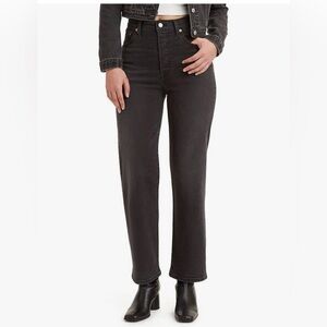 Levi Women’s Ribcage Straight Ankle Jeans